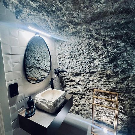 Cueva Luxe Las Calcetas Setenil De Las Bodegas エクステリア 写真